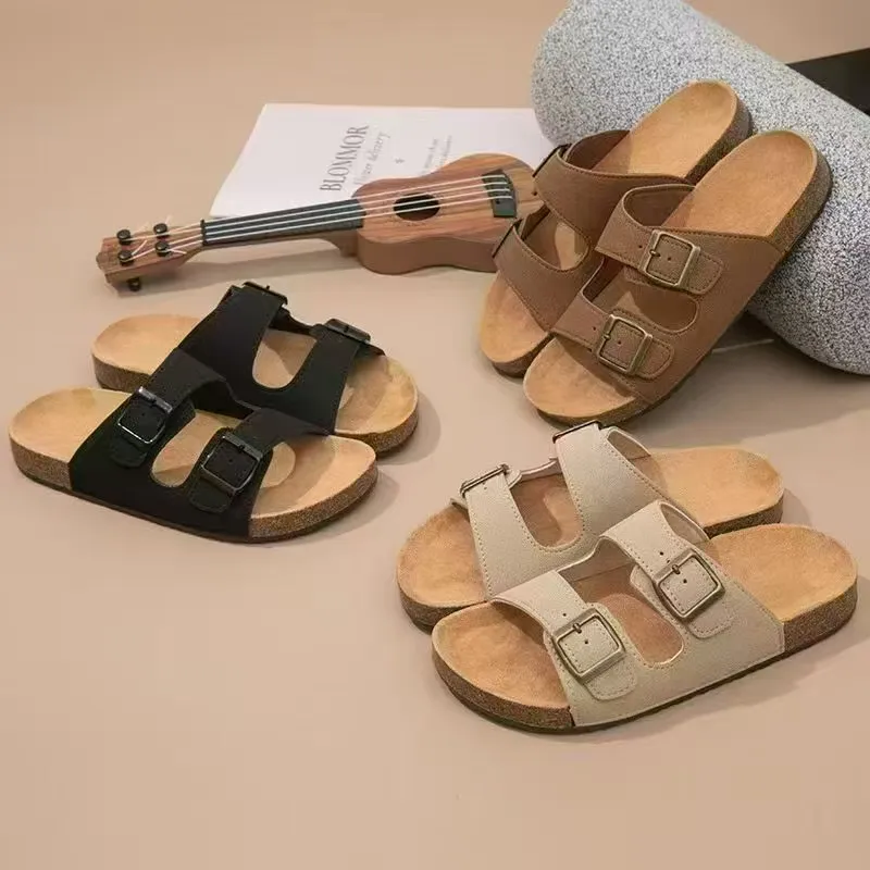 <strong>Unique Style: Viral Slippers in Custom Sandals</strong>